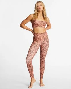 Billabong A/Div Adventure Legging High-Waisted Leggings KISS THE EARTH (mmq0)